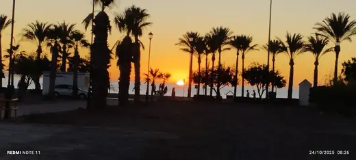 Atardecer en la playa de Las Salinas