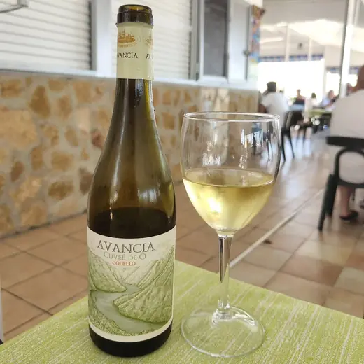 Vino Avancia Cuvée de O