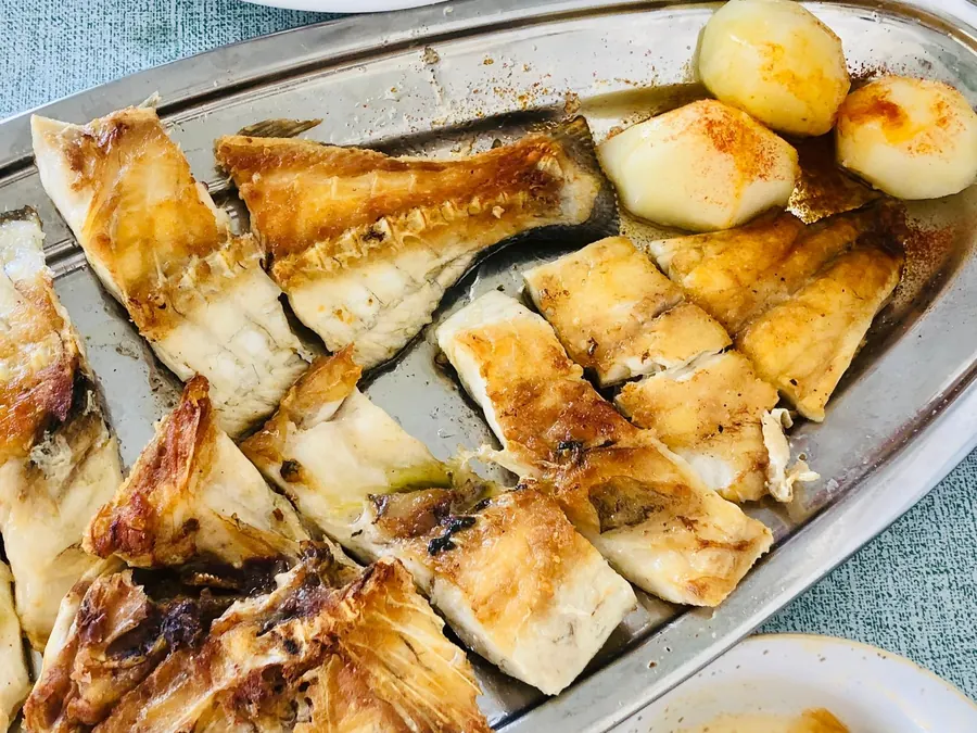 Pescado fresco a la plancha